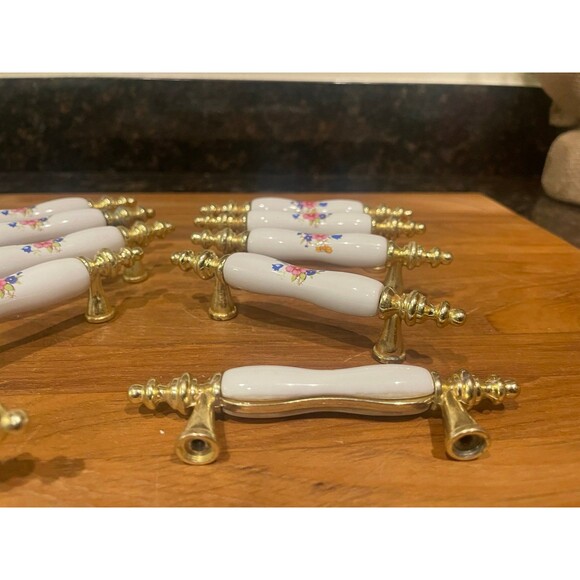 10 Floral Milkglass Cabinet Handles - Picture 3 of 6